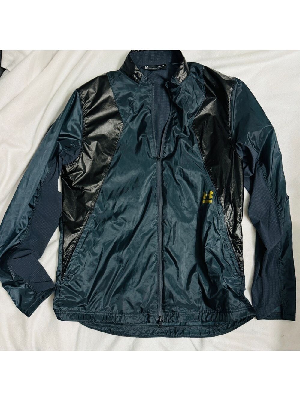 Under armour fitted jacket